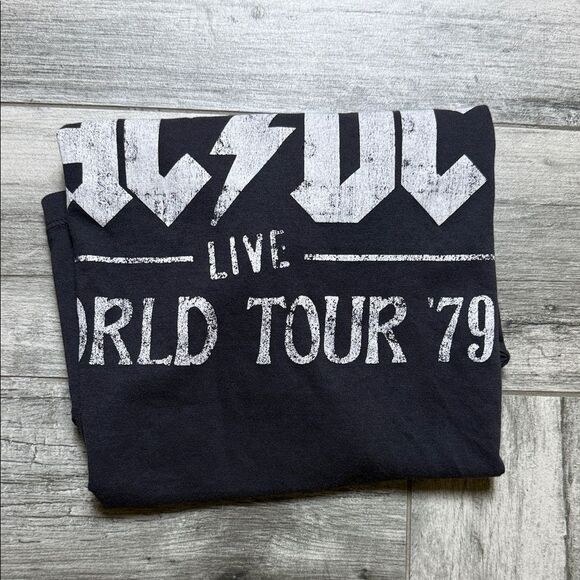 H&M Black AC/DC World Tour Tee - Picture 1 of 8